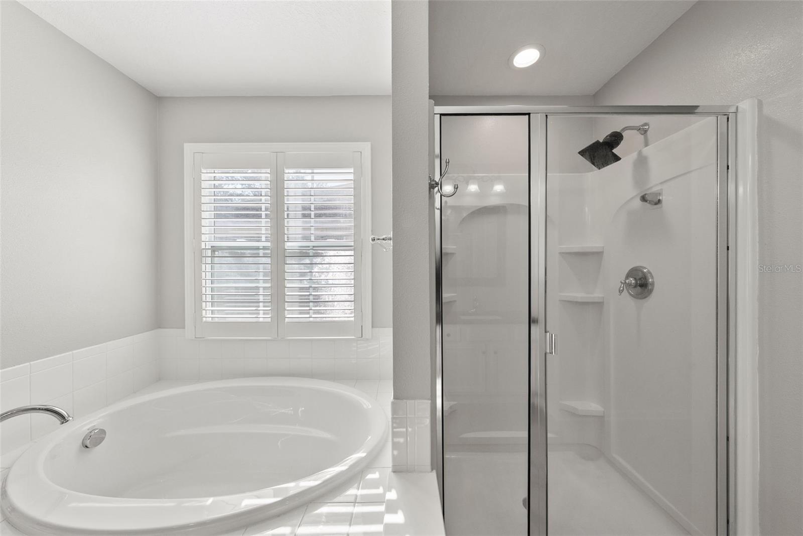 LAKESIDE PH 1A 2A & 05 - Residential Lease