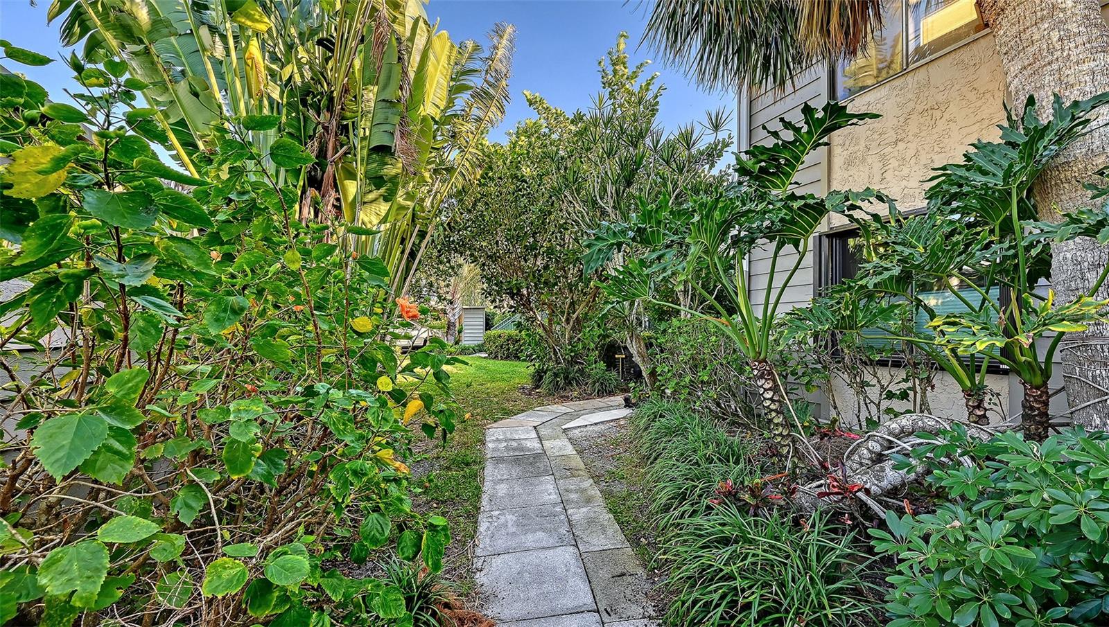 PELICAN COVE IV - Residential
