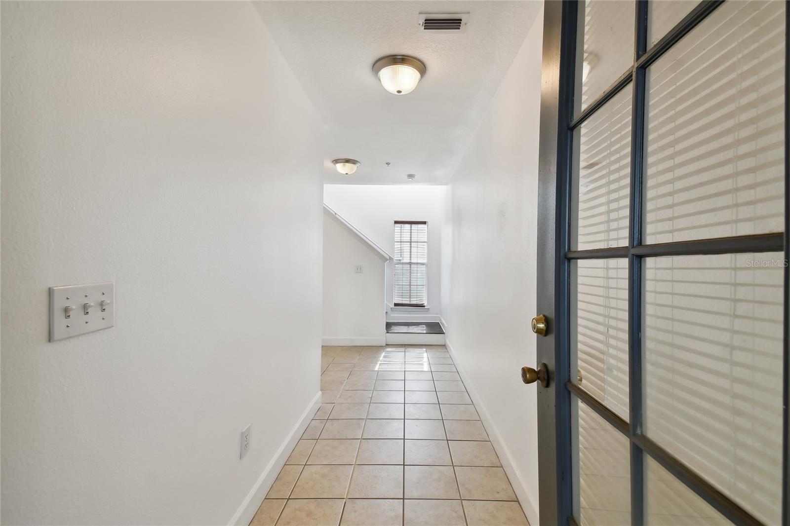 3111 W DE LEON STREET 9