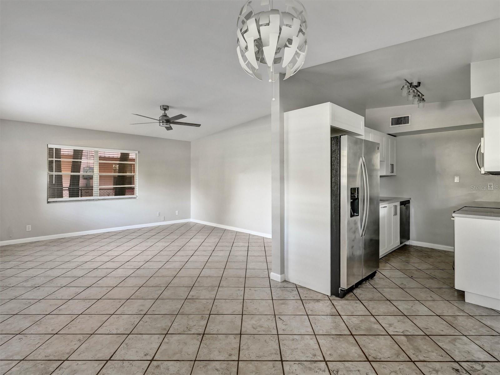 2112 VIVADA STREET
