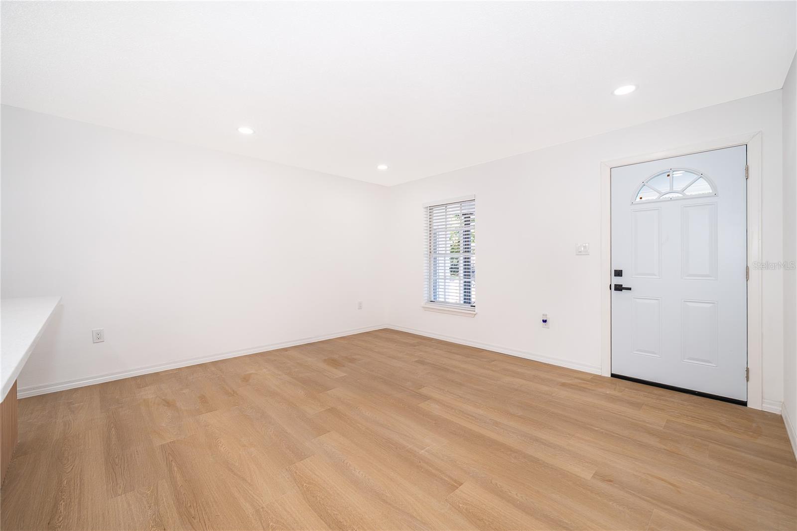 ENGELWOOD PARK - Residential