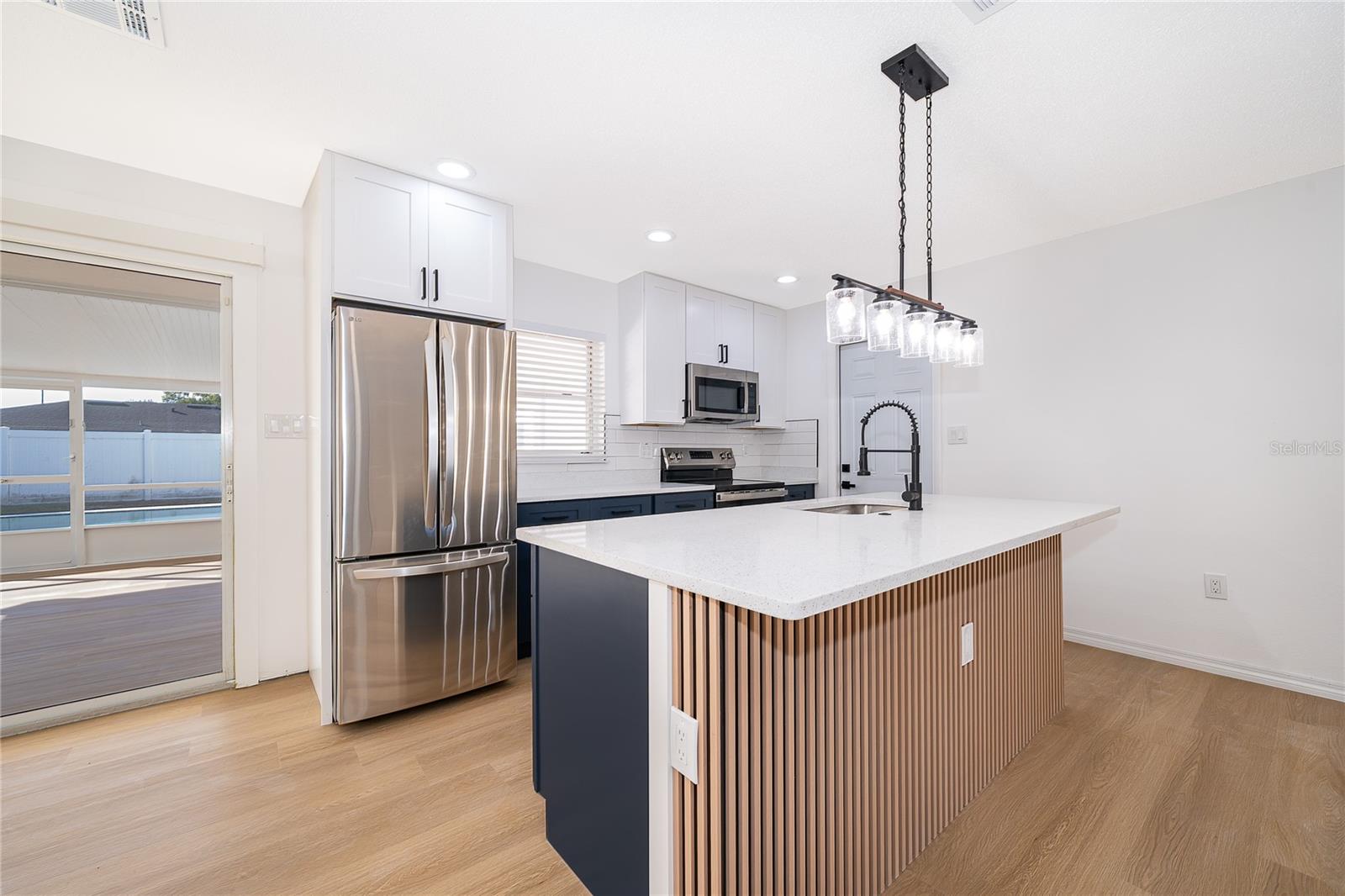 ENGELWOOD PARK - Residential