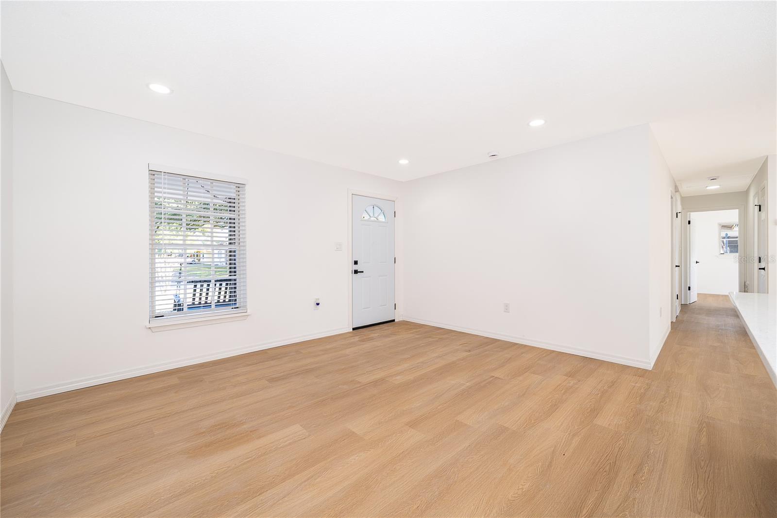 ENGELWOOD PARK - Residential