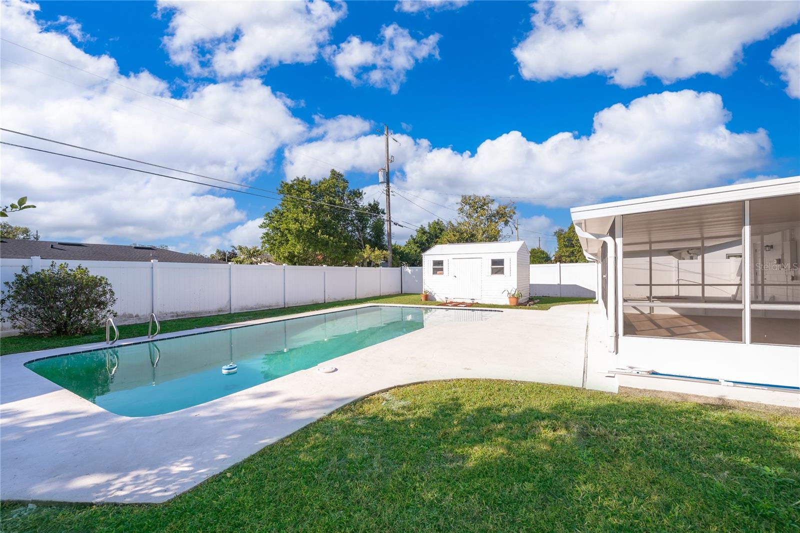 ENGELWOOD PARK - Residential