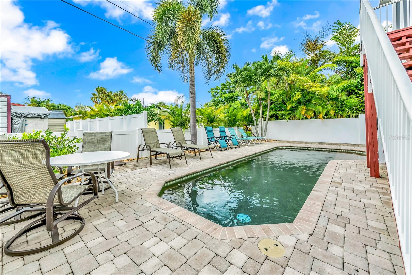 GULF BREEZE - Residential