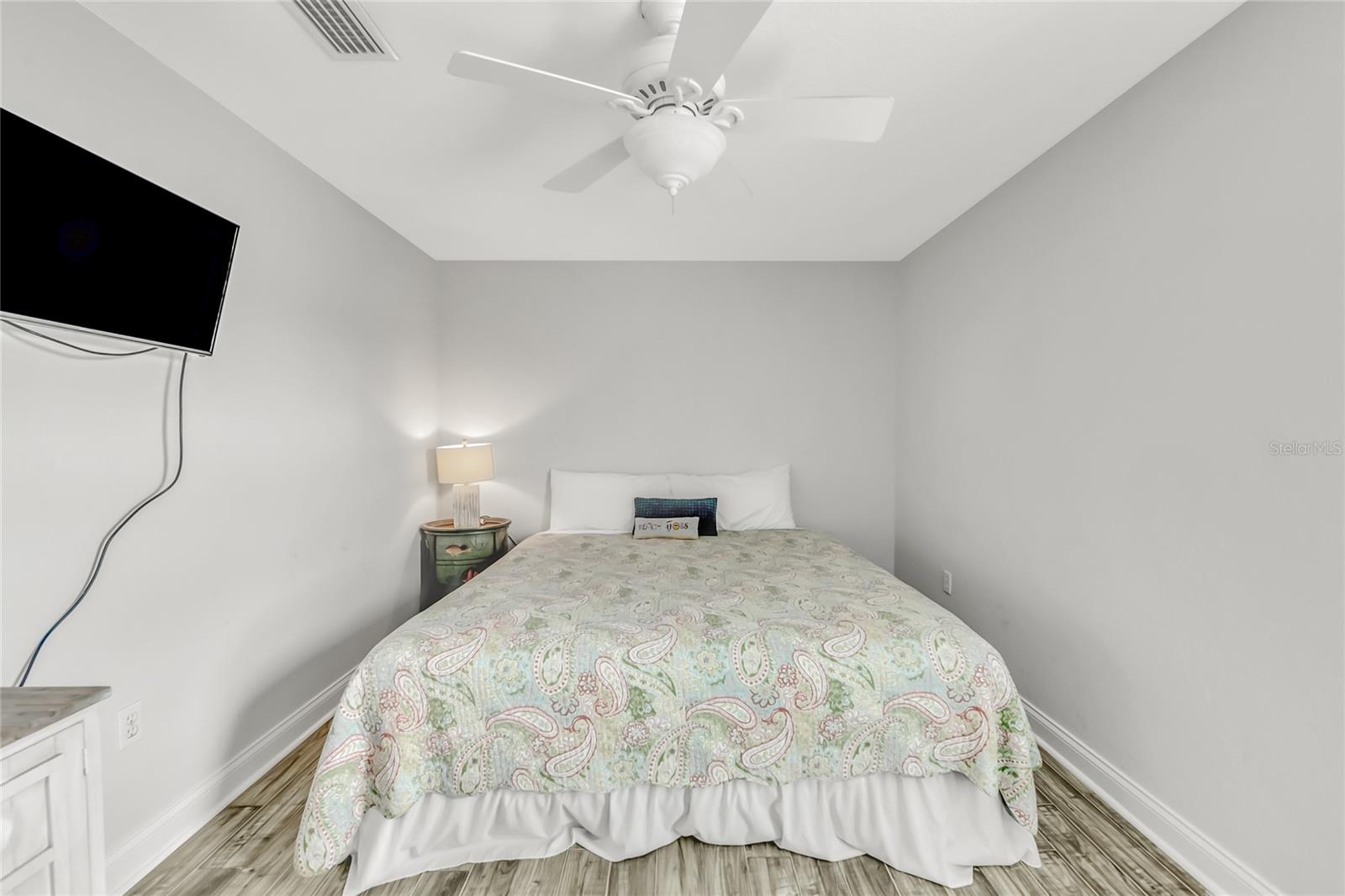 GULF BREEZE - Residential