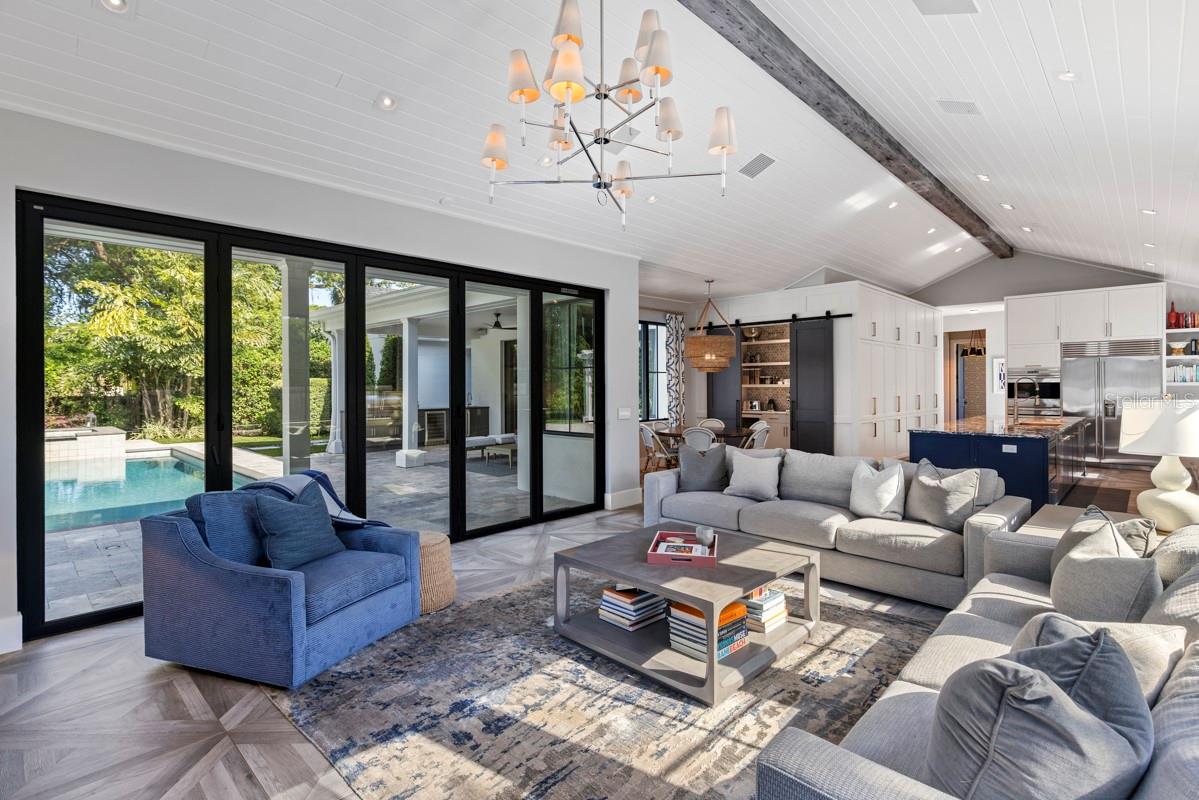 COMSTOCK PARK - Residential