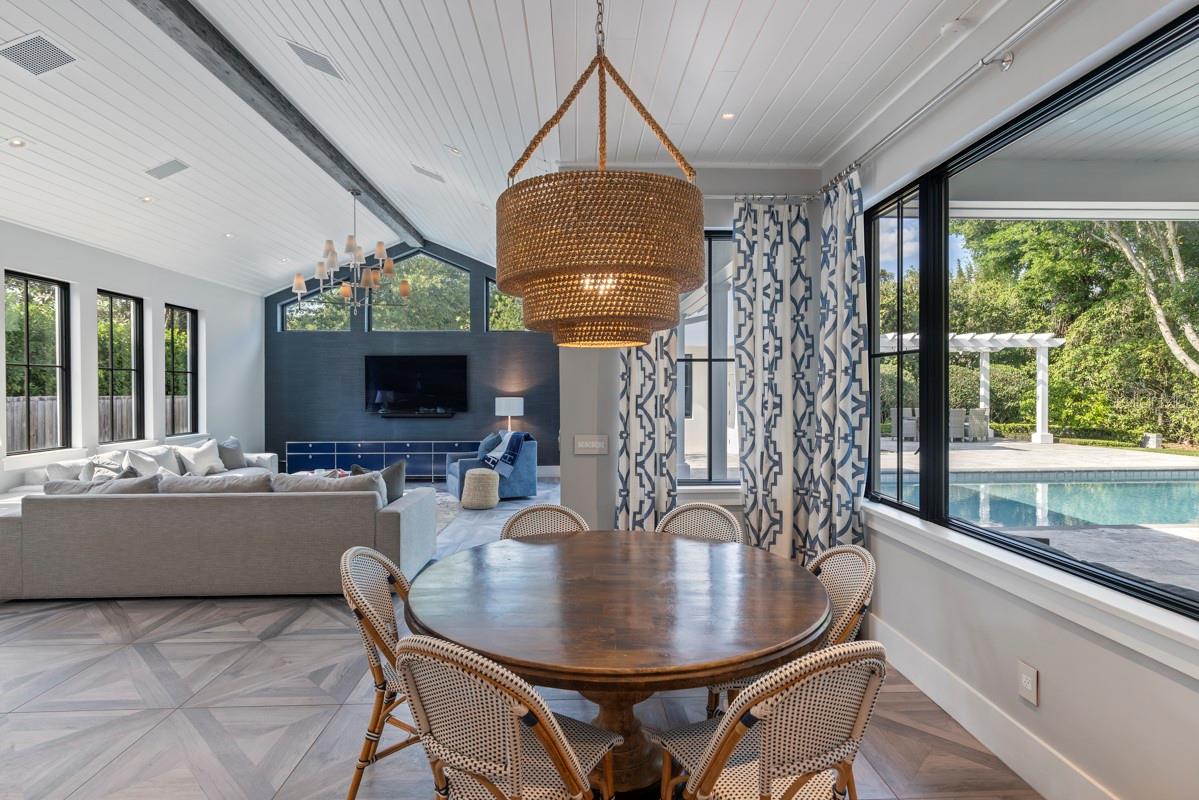 COMSTOCK PARK - Residential