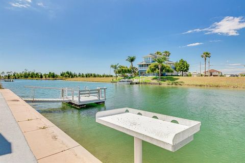 A home in HERNANDO BEACH