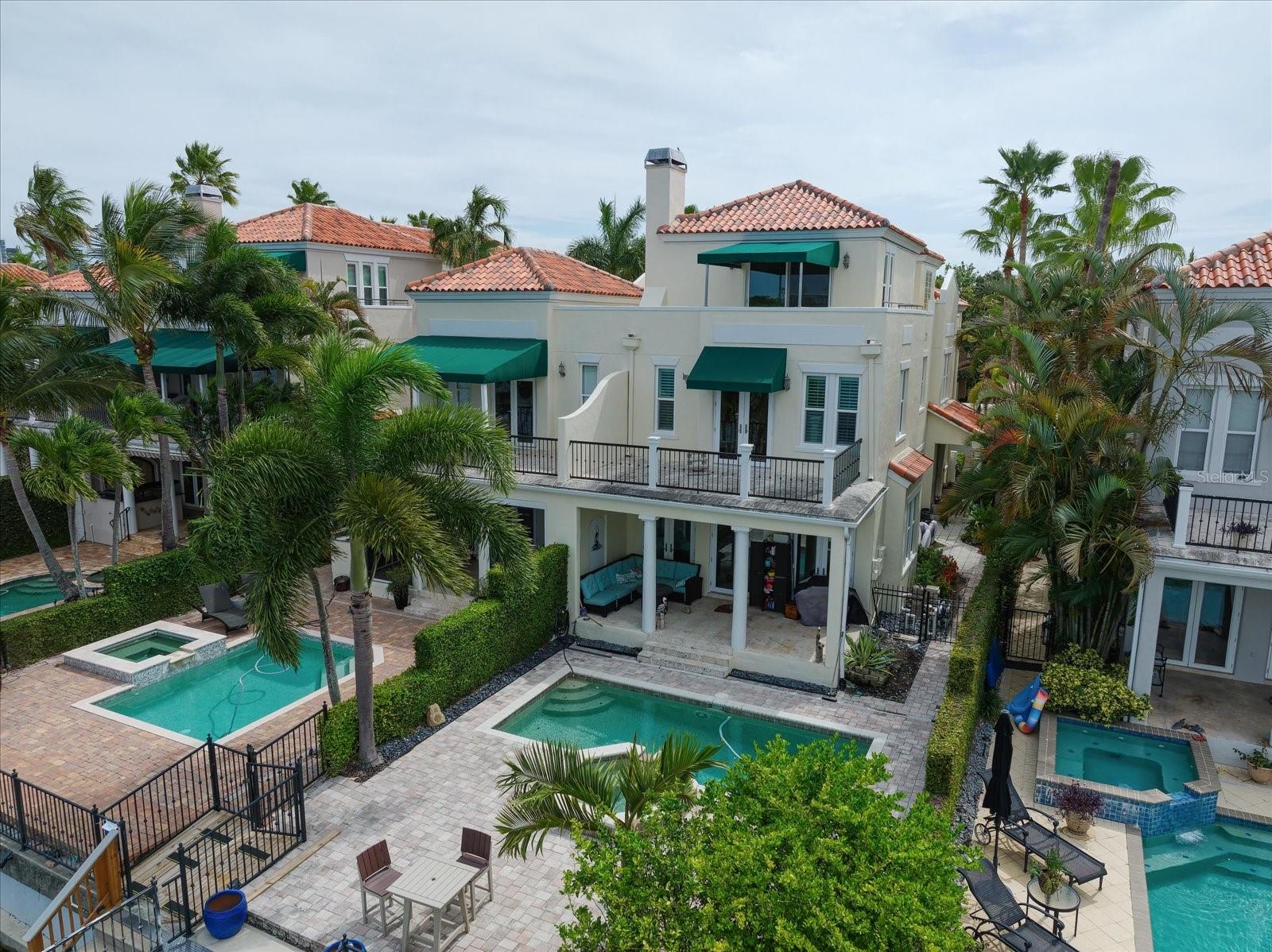 ST TROPEZ AT HARBOR ISLAND PHA - Residential