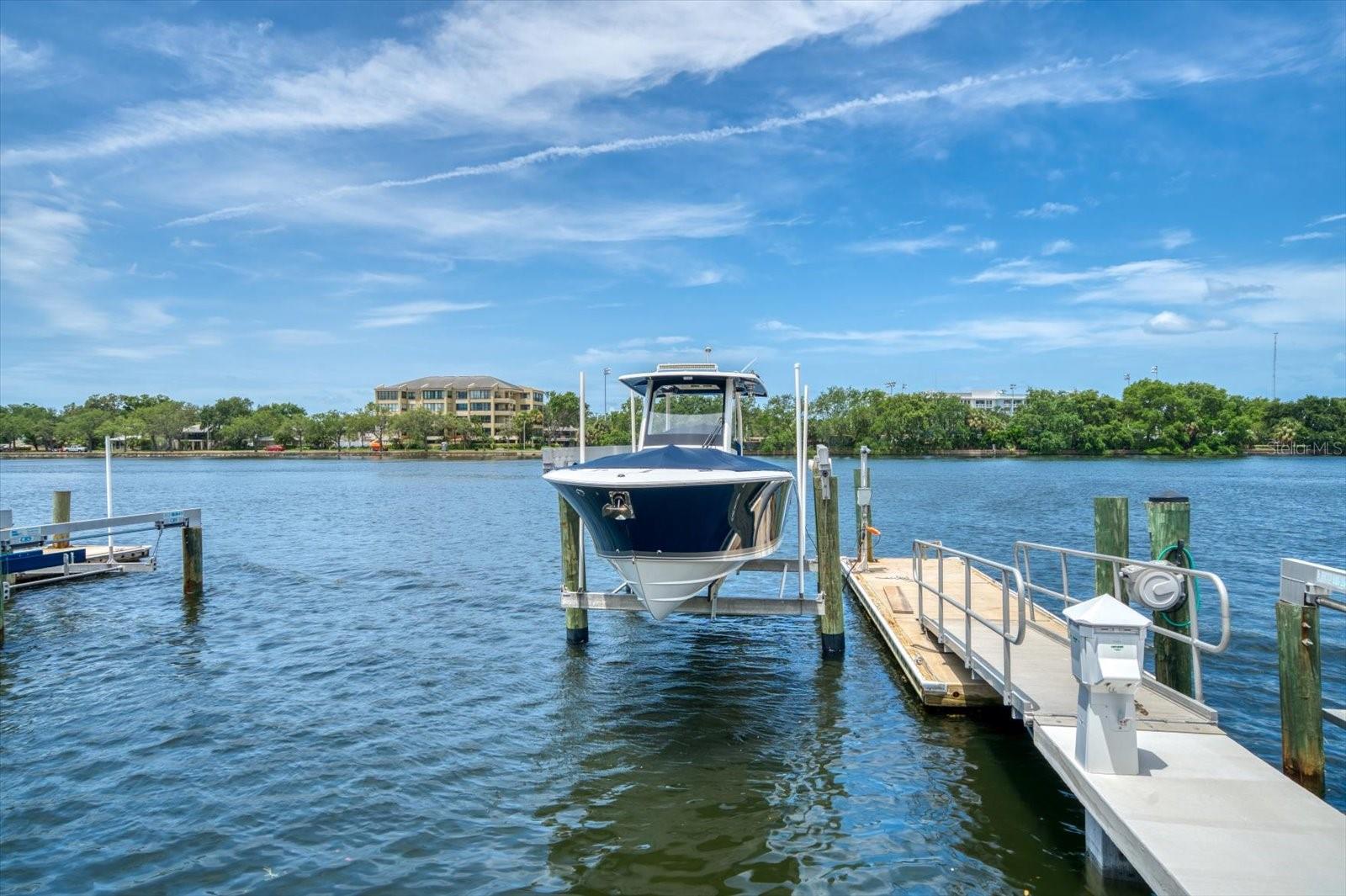 ST TROPEZ AT HARBOR ISLAND PHA - Residential