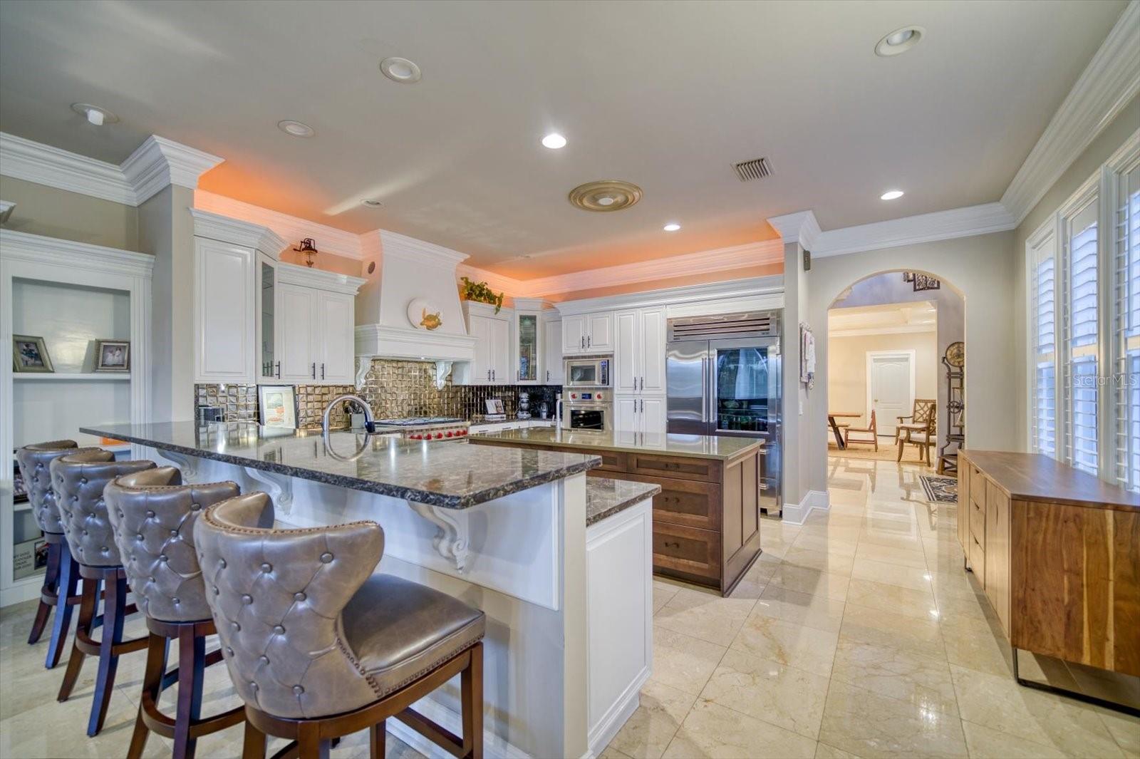 ST TROPEZ AT HARBOR ISLAND PHA - Residential