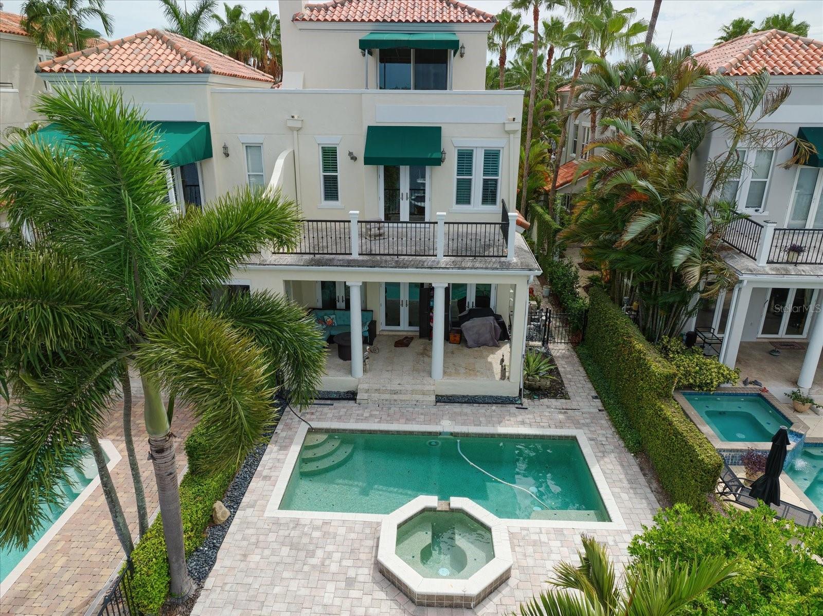 ST TROPEZ AT HARBOR ISLAND PHA - Residential