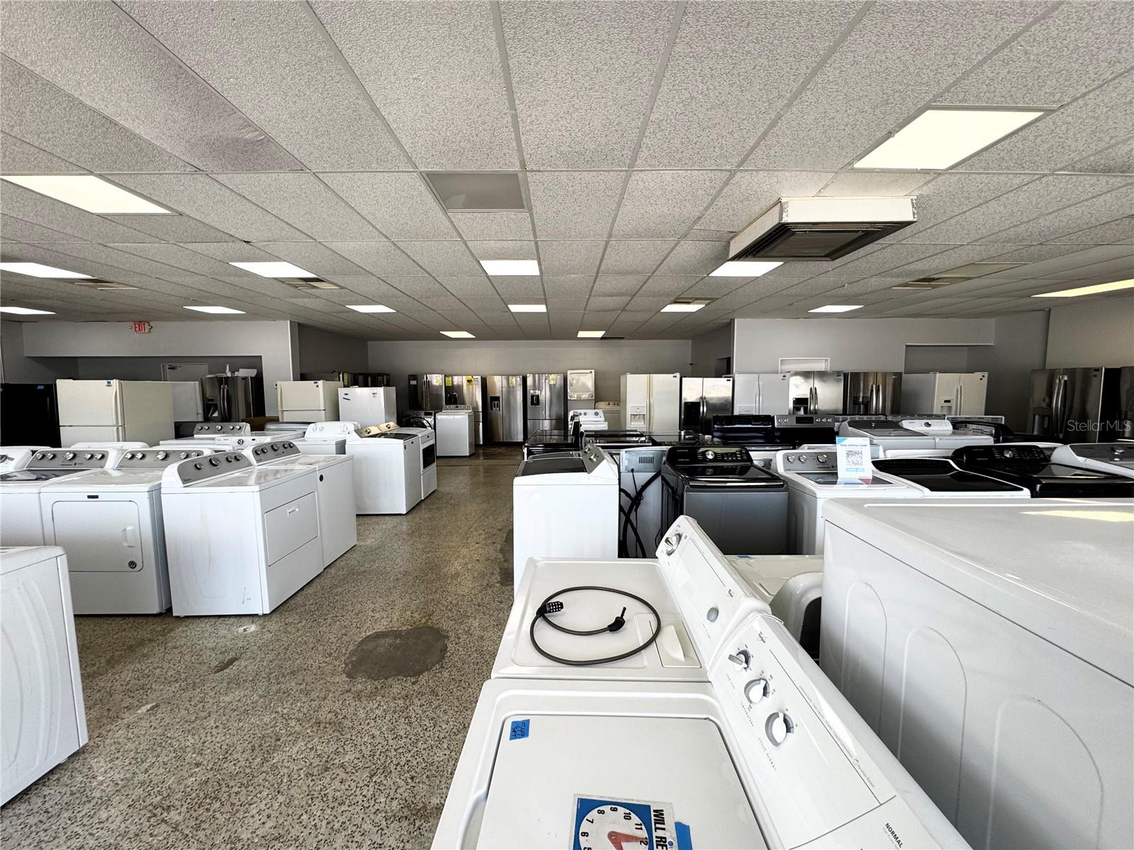 GROVE PARK - Commercial Sale