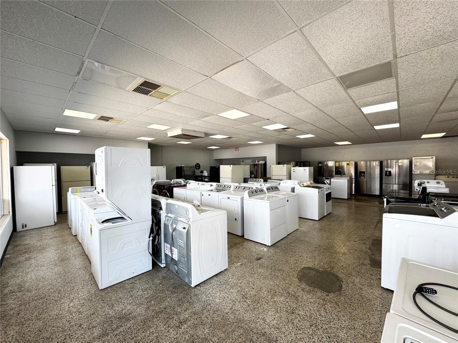 GROVE PARK - Commercial Sale