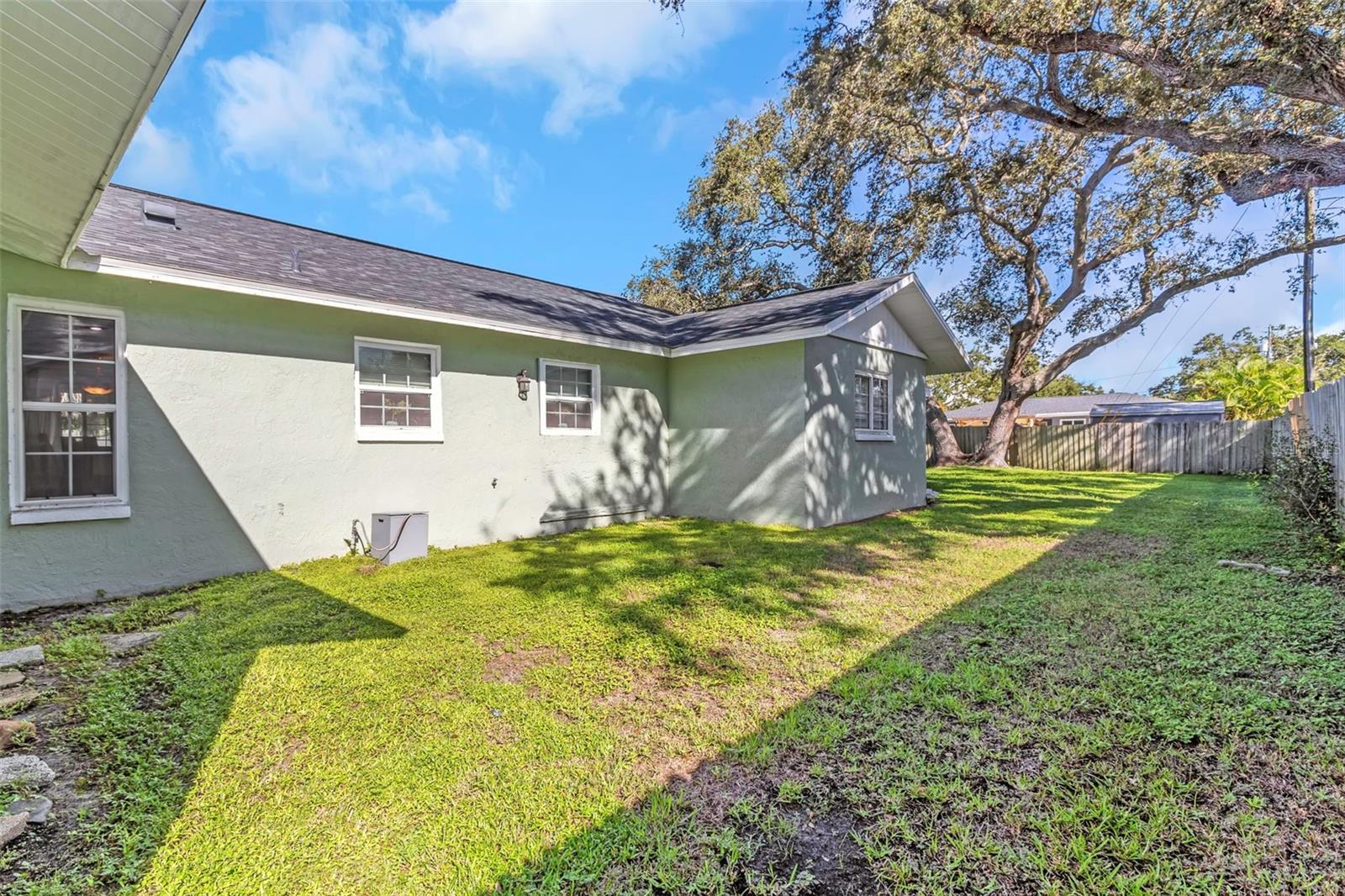 BAYVIEW ESTATES OF INDIAN ROCKS 2ND ADD - Residential