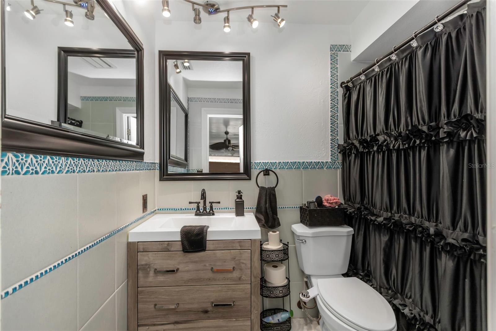 BAYVIEW ESTATES OF INDIAN ROCKS 2ND ADD - Residential