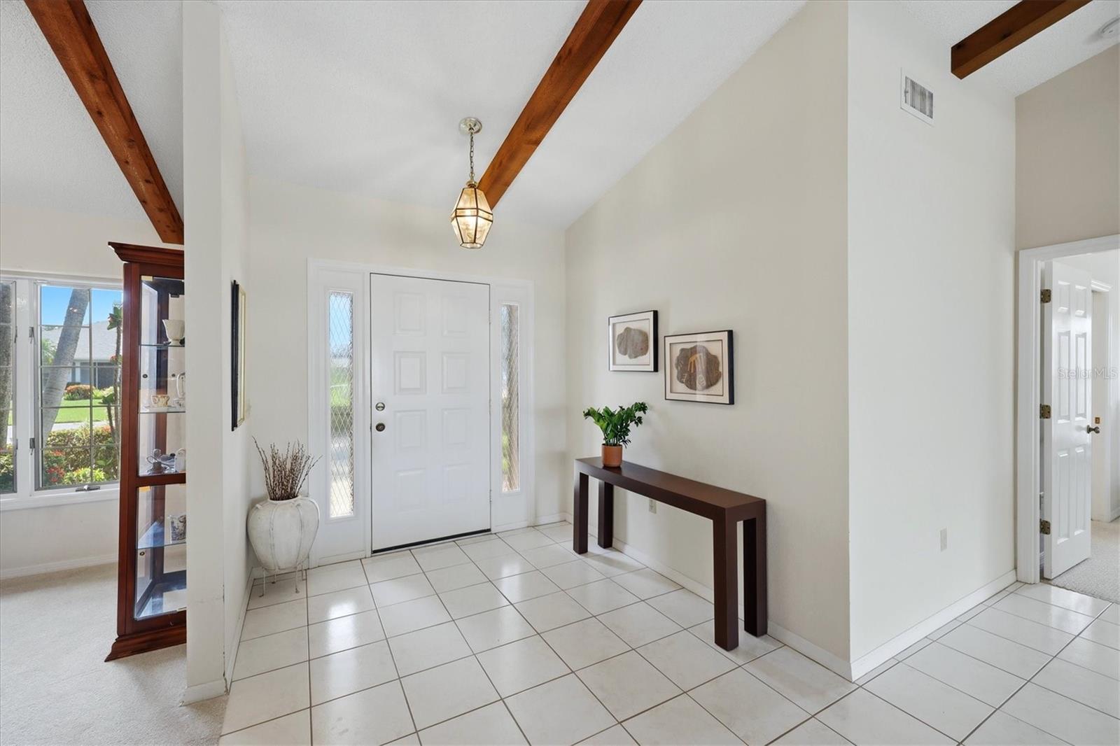 5511 COUNTRY LAKES TRAIL