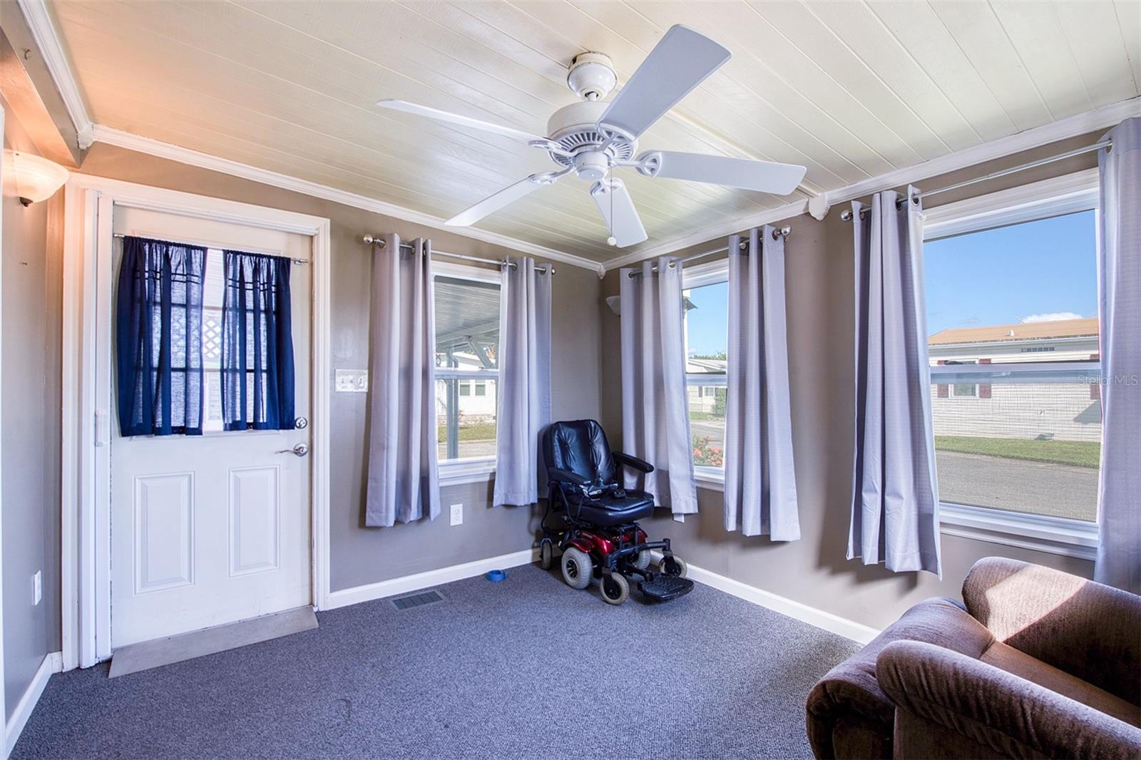 GULL-AIRE VILLAGE - Residential