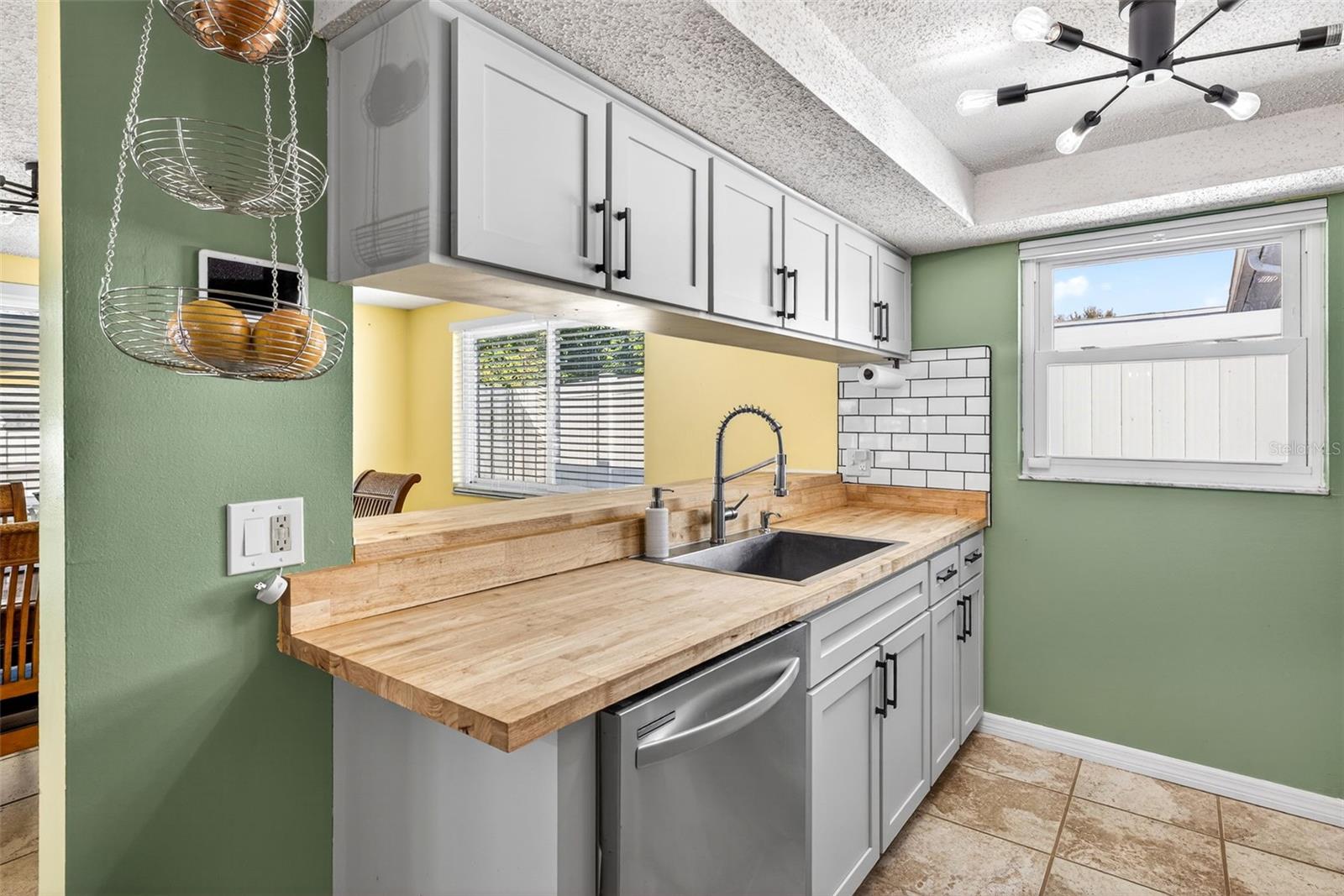 GULF HIGHLANDS - Residential