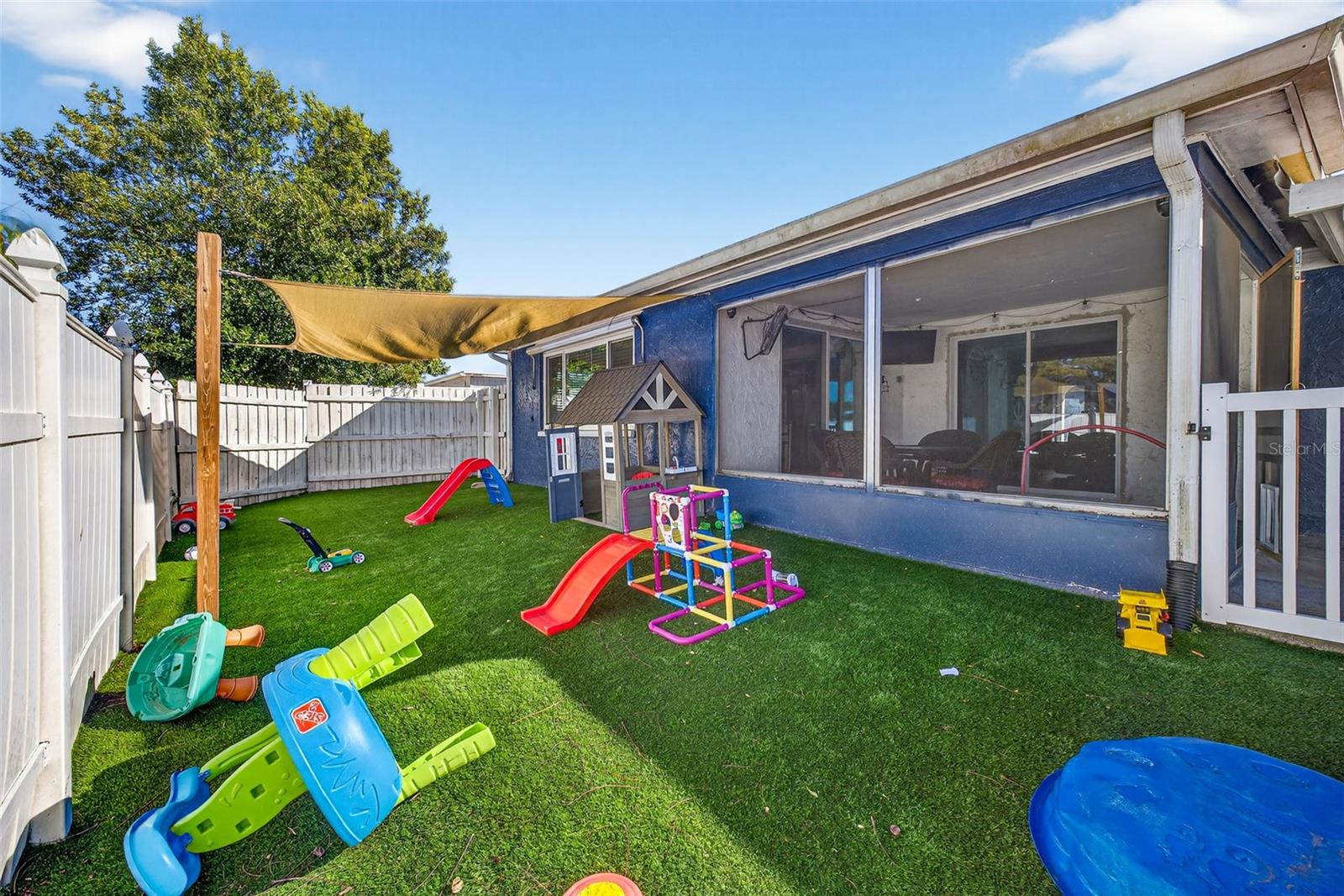 GULF HIGHLANDS - Residential