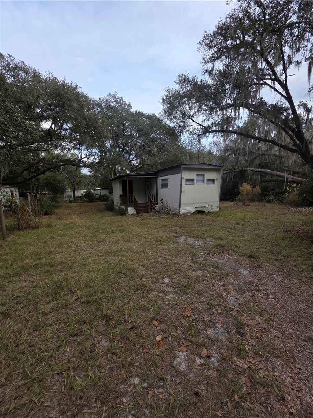 Photo of 204 Johntry Road, Hawthorne, FL 32640 (MLS # OM716447)