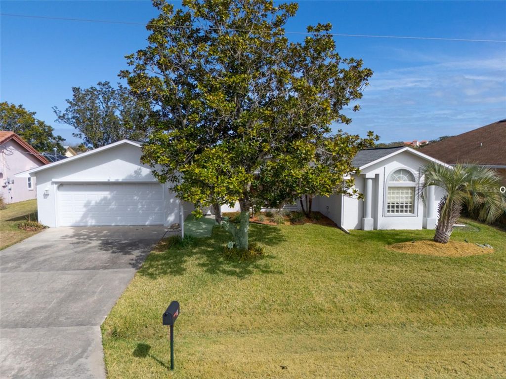 Photo of 21 Claymont Court S, Palm Coast, FL 32137 (MLS # FC316182)