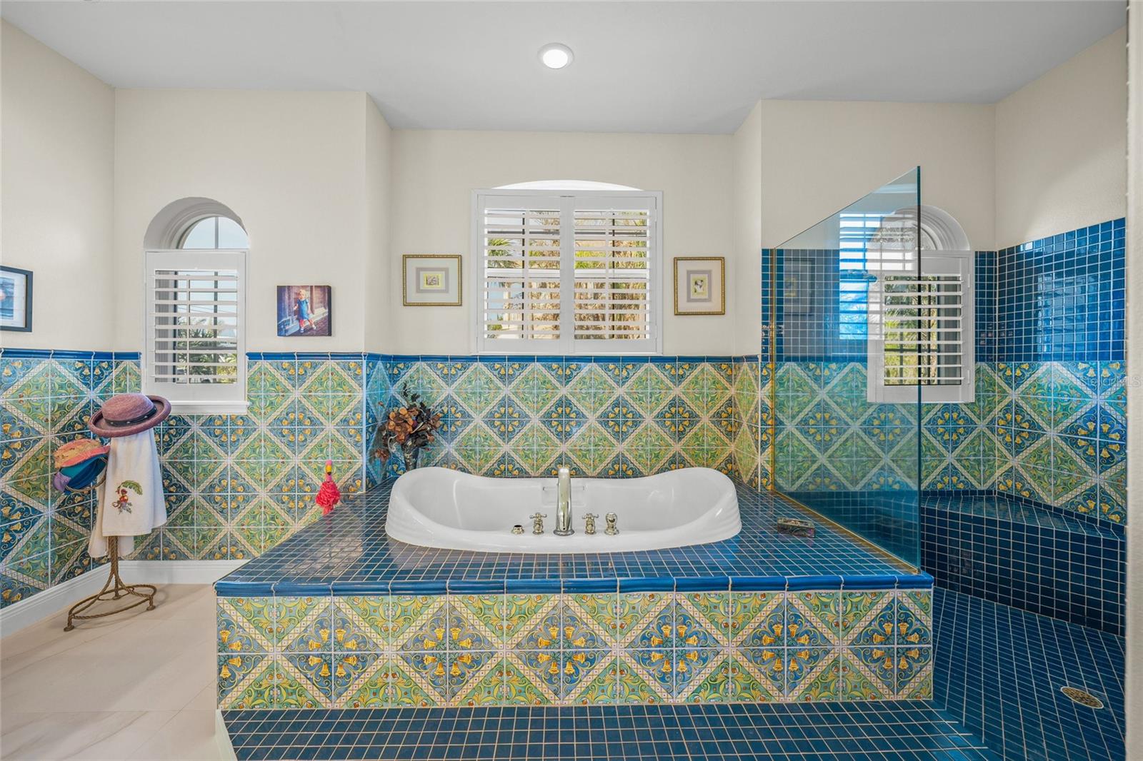 CASEY KEY - Residential