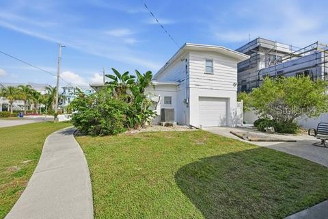 527 BAYVIEW PLACE ANNA MARIA FL 34216
