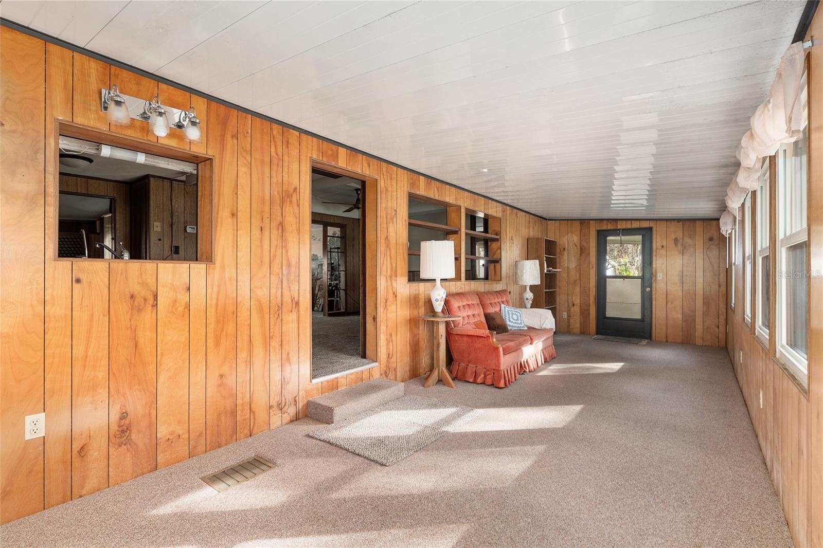 OLIVE PALM - Residential