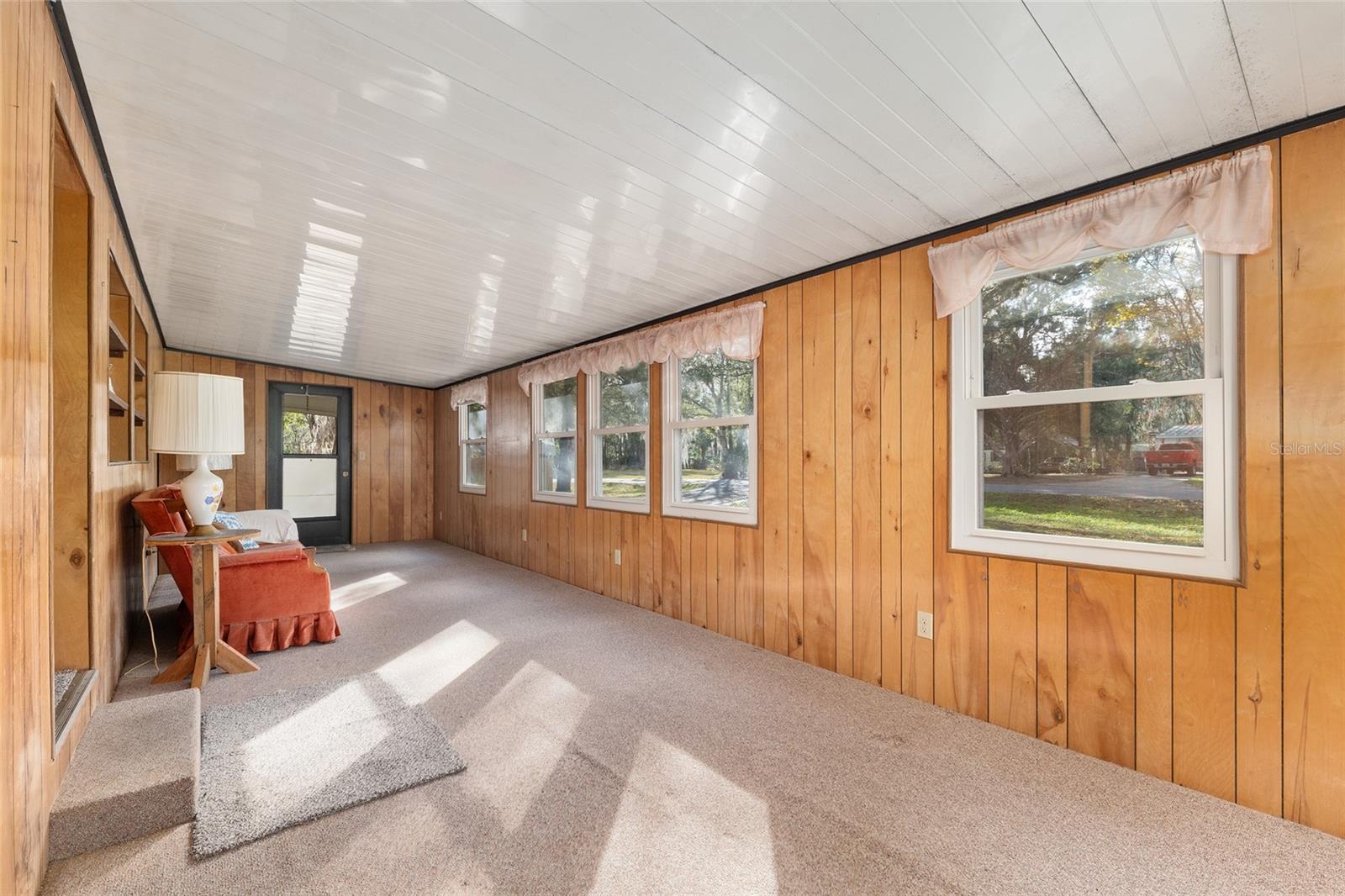 OLIVE PALM - Residential