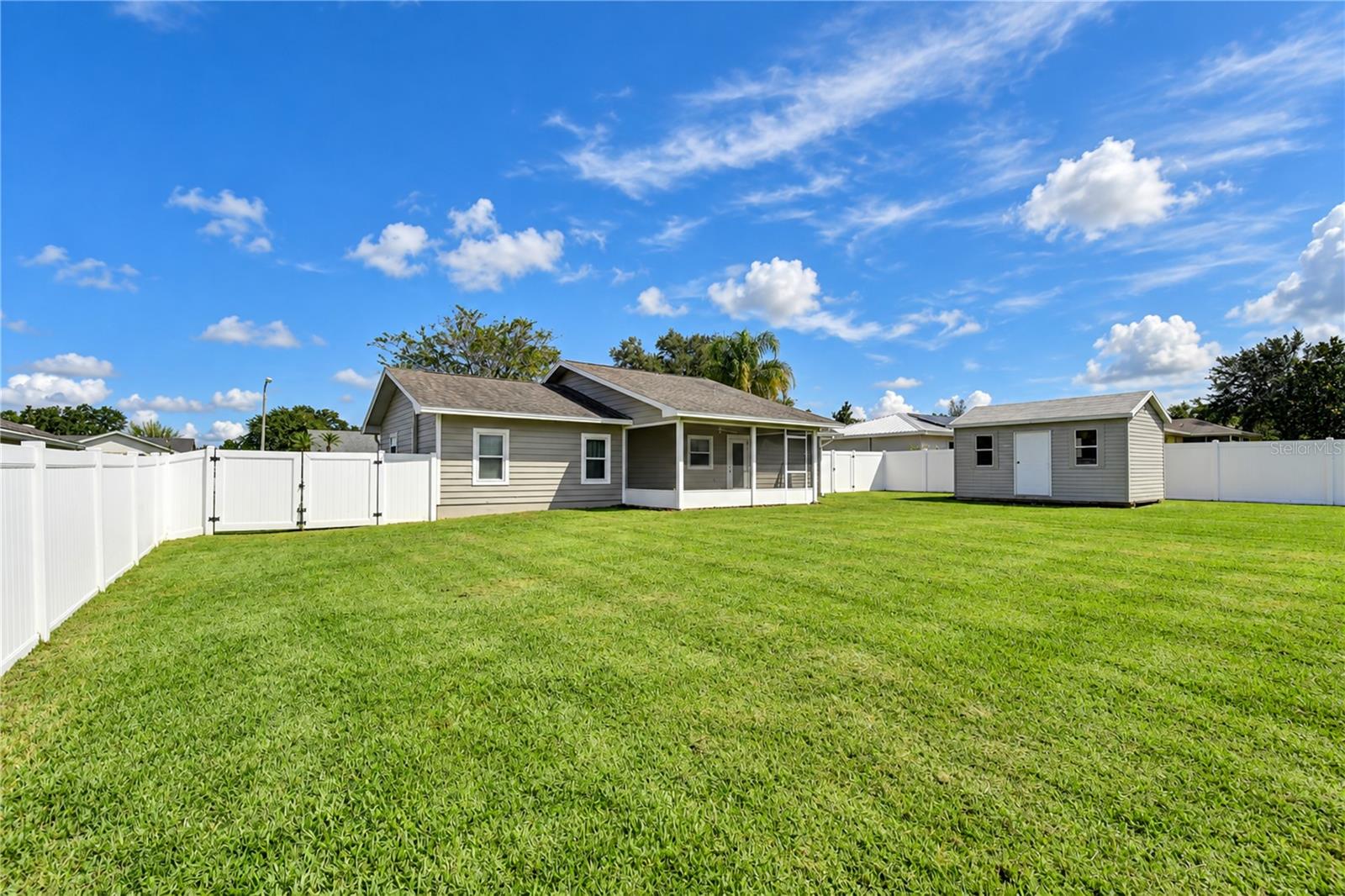 735 SCOTT LAKE VILLAGE S