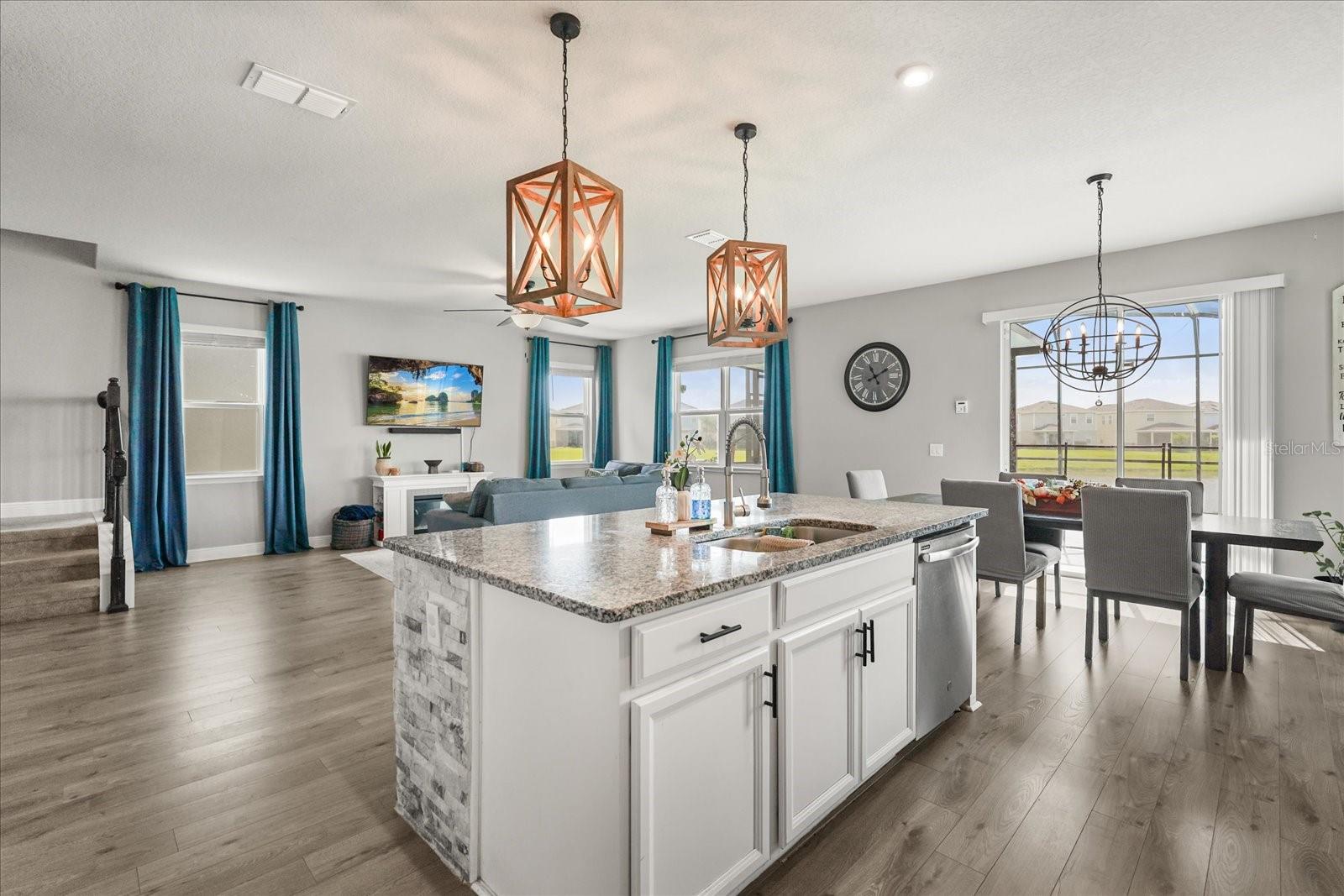 KENSINGTON RESERVE PH II - Residential