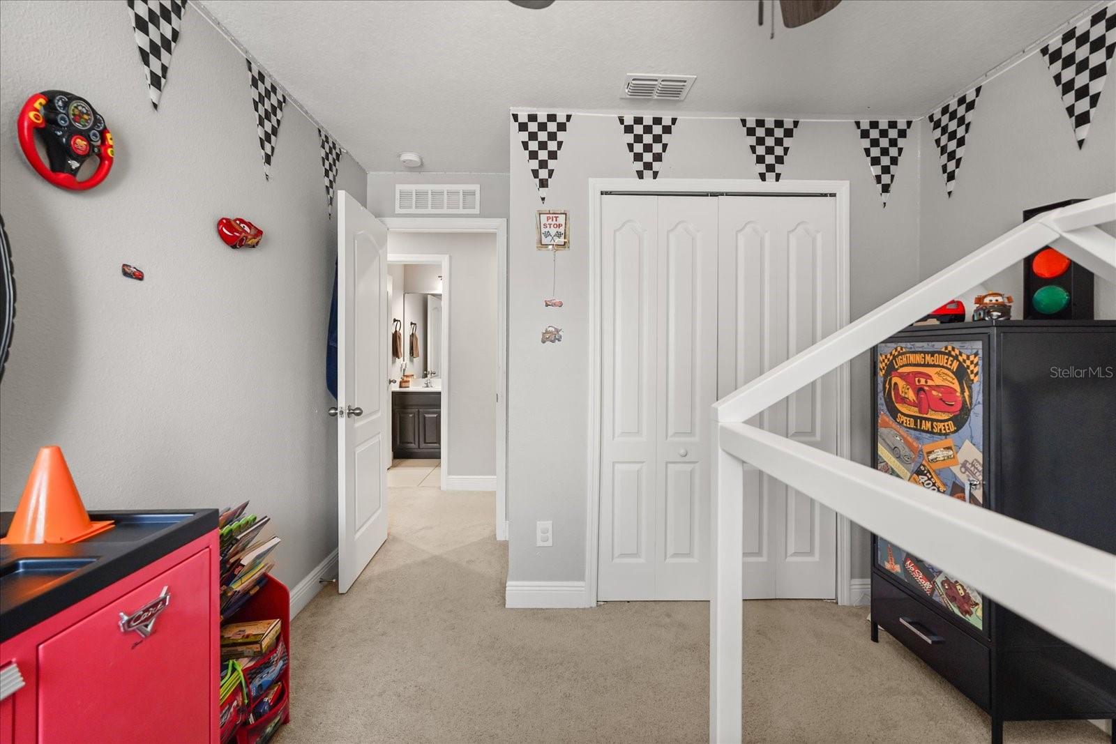 KENSINGTON RESERVE PH II - Residential