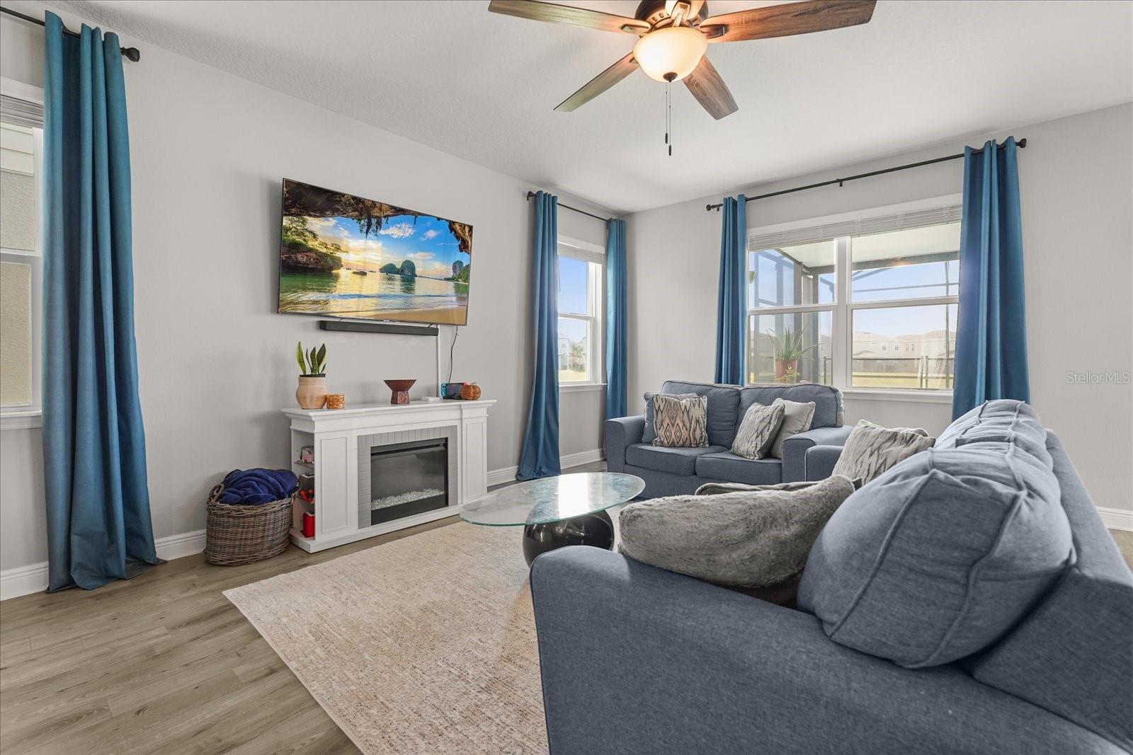 KENSINGTON RESERVE PH II - Residential