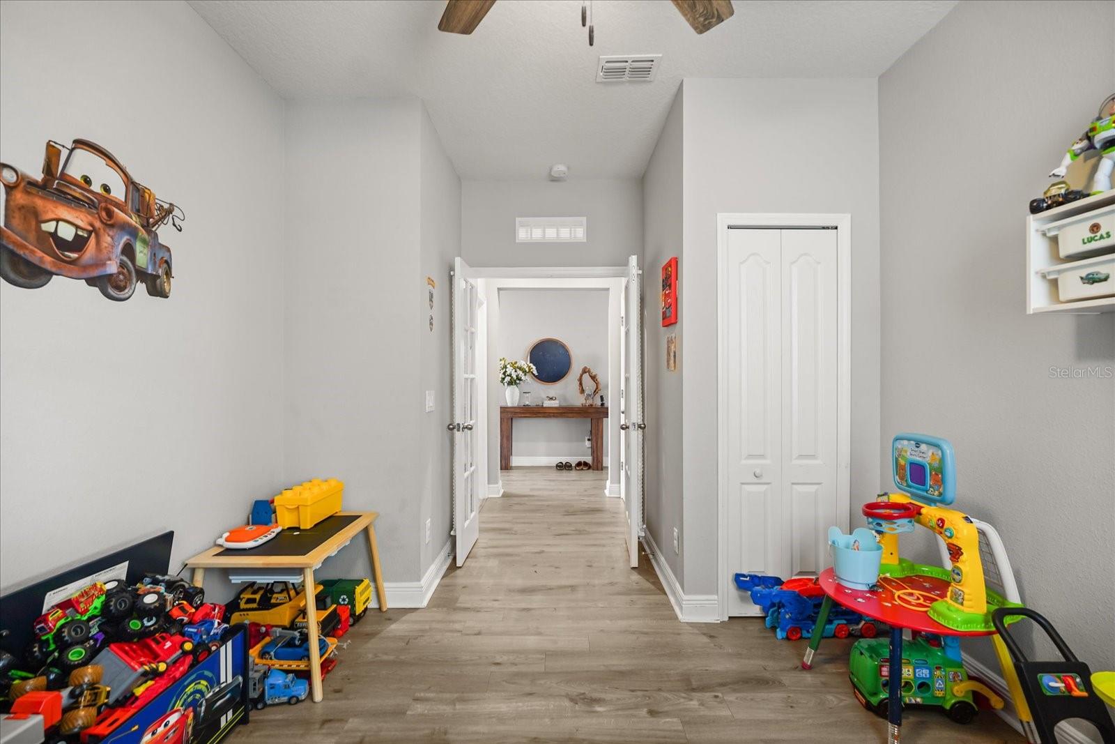 KENSINGTON RESERVE PH II - Residential