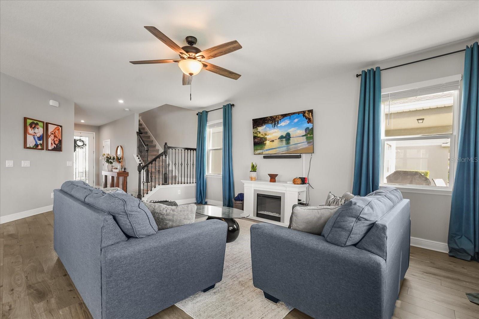 KENSINGTON RESERVE PH II - Residential