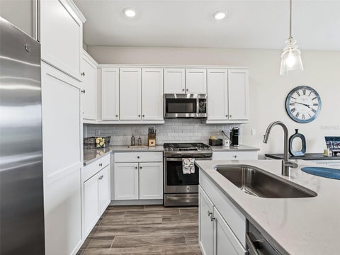 Tiny photo for 5329 NW 34th Street, Ocala, FL 34482 (MLS # OM733376)