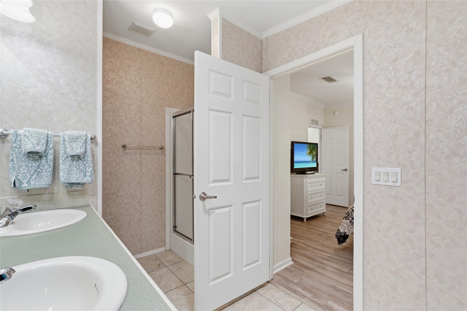 BURNT STORE COLONY MHP COOP - Residential