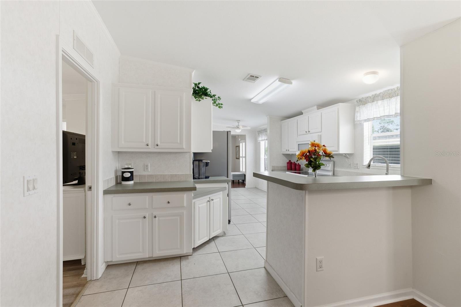 BURNT STORE COLONY MHP COOP - Residential