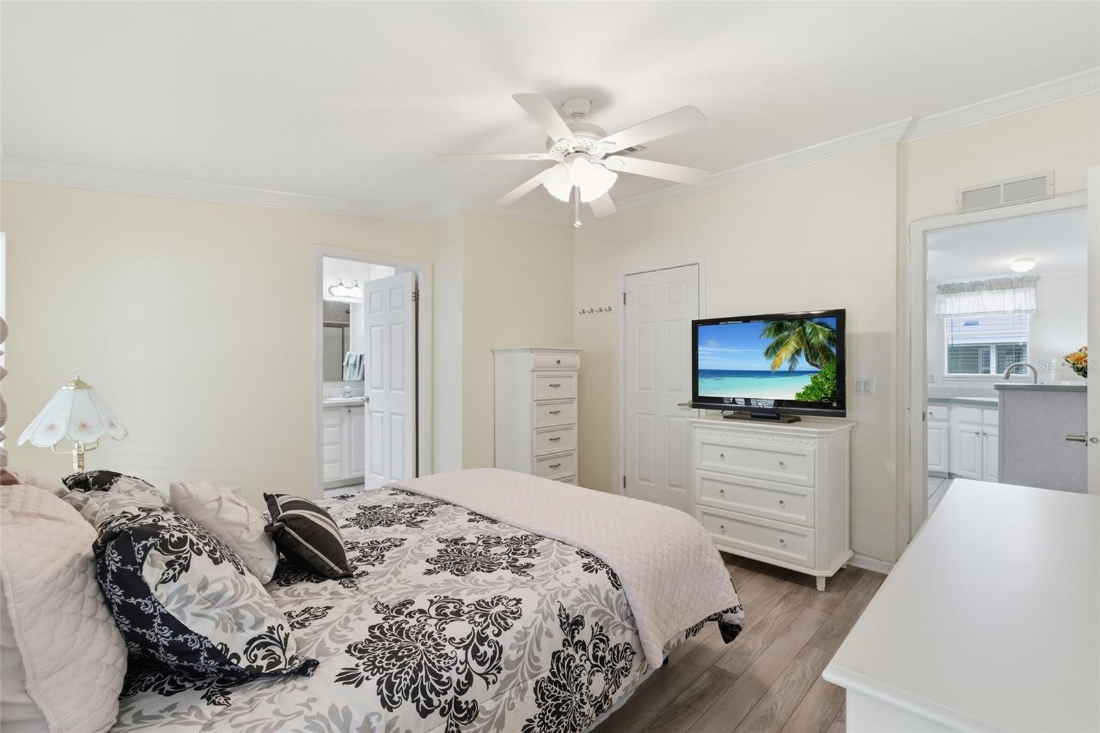 BURNT STORE COLONY MHP COOP - Residential