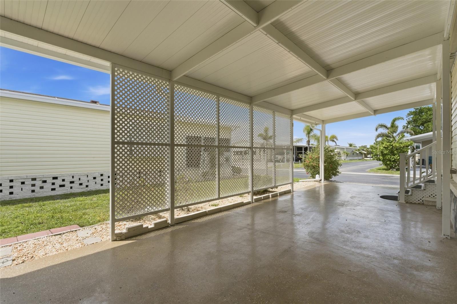 BURNT STORE COLONY MHP COOP - Residential