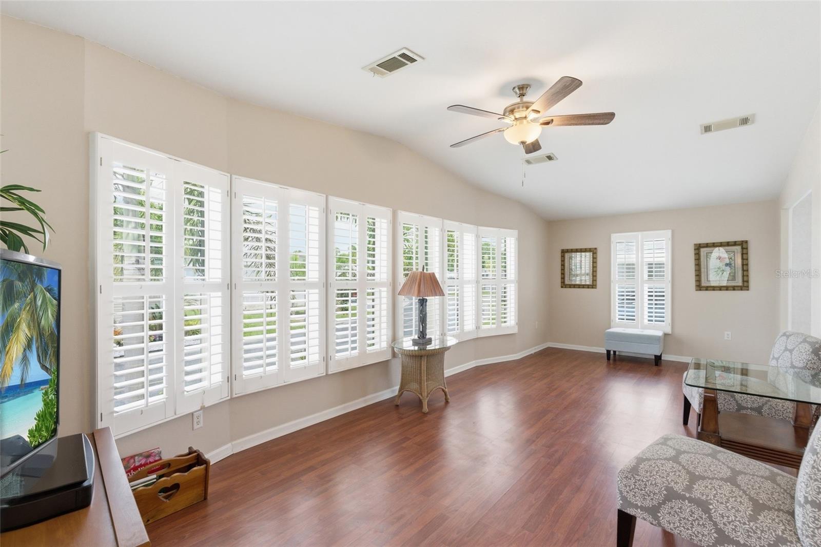 BURNT STORE COLONY MHP COOP - Residential