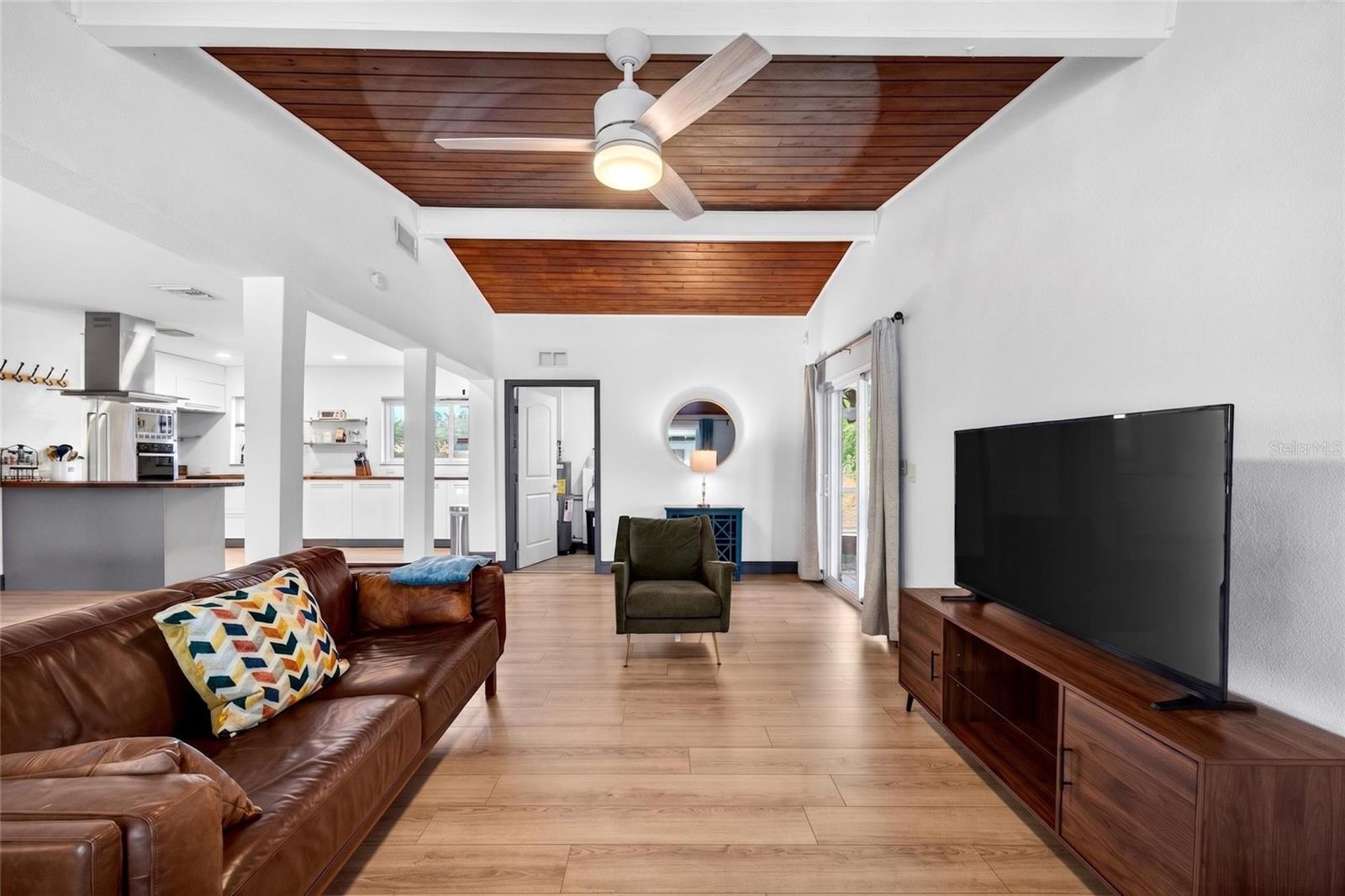 BAYHILL ESTATES ADD - Residential