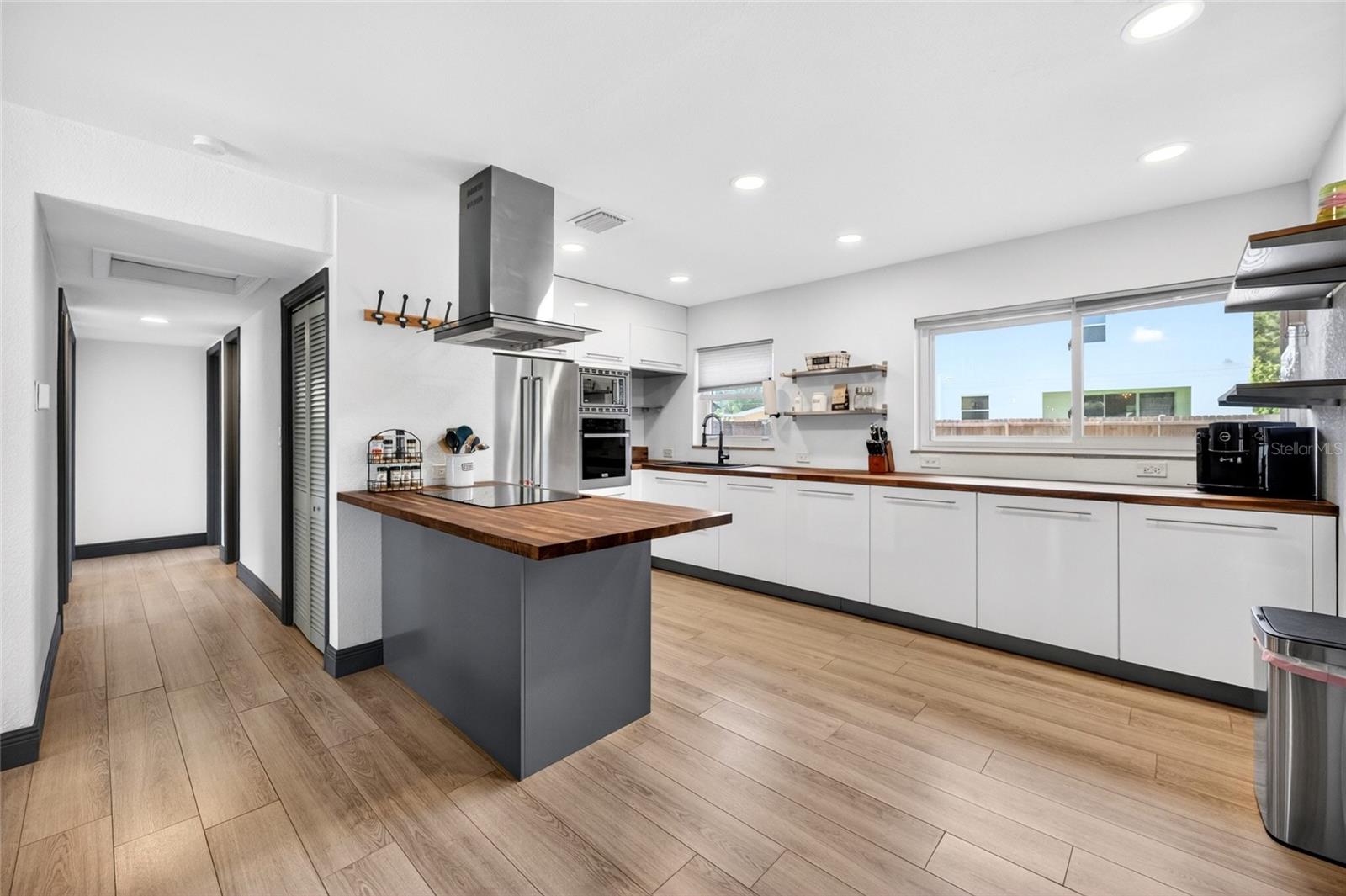 BAYHILL ESTATES ADD - Residential