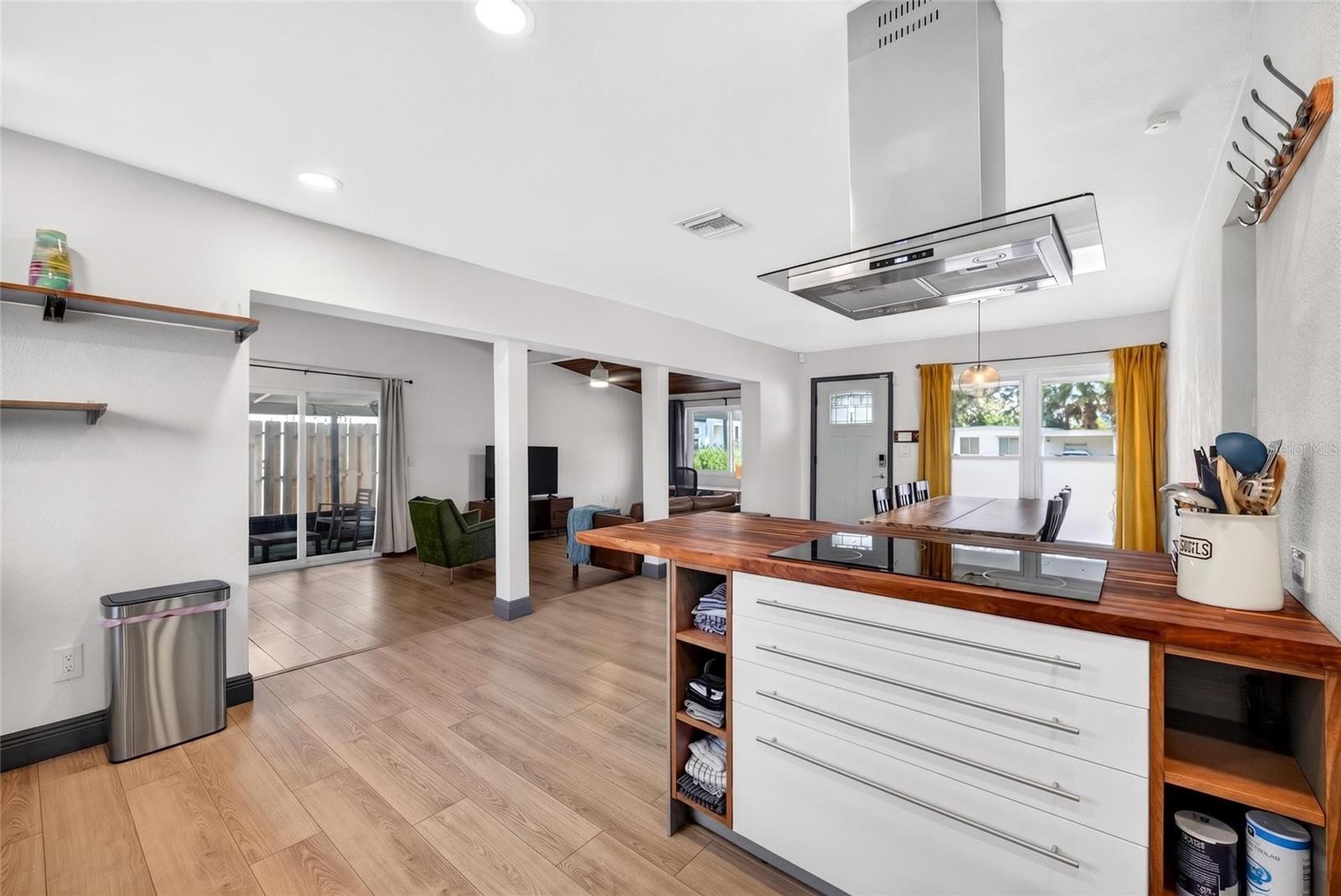 BAYHILL ESTATES ADD - Residential