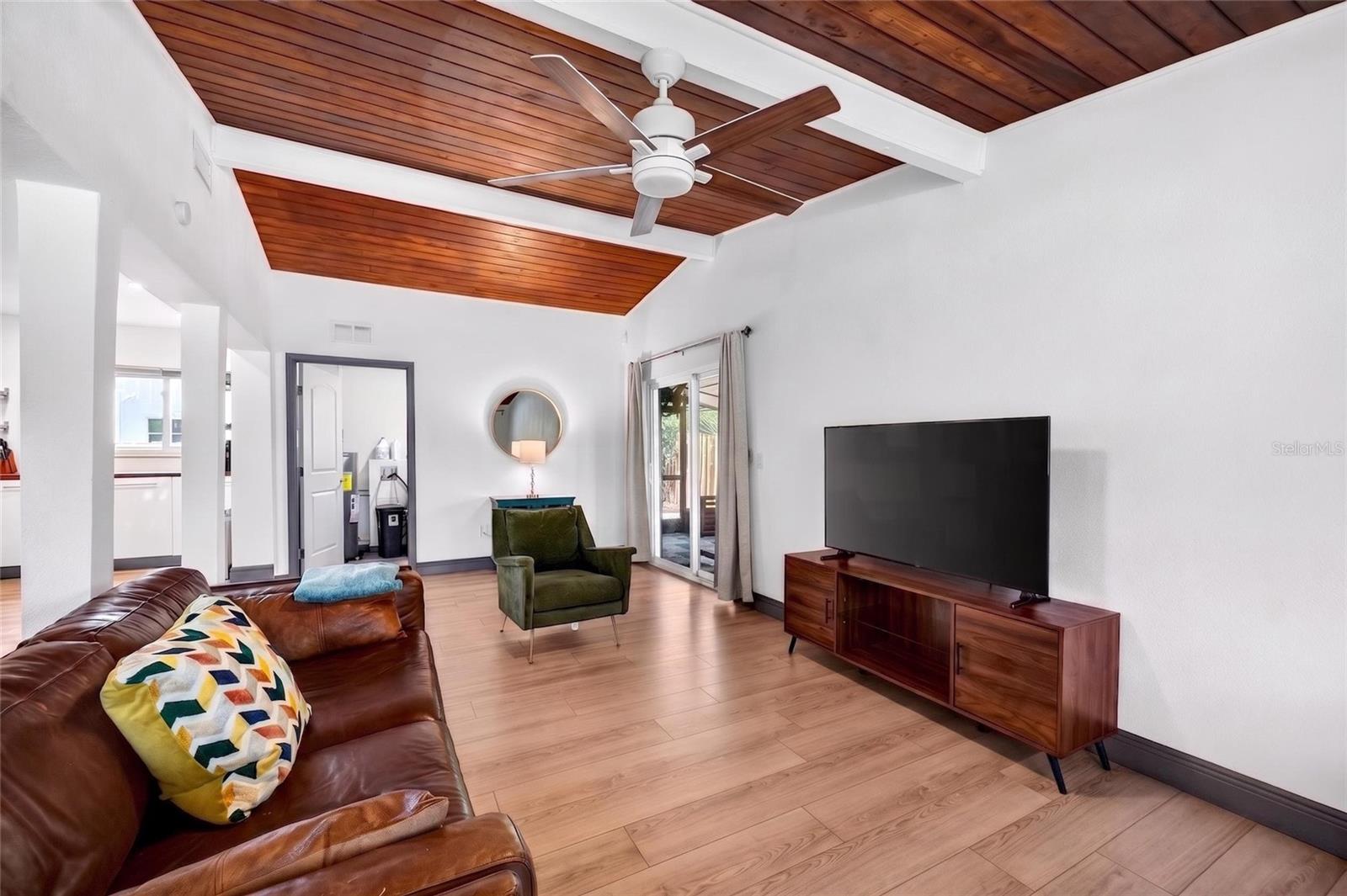 BAYHILL ESTATES ADD - Residential