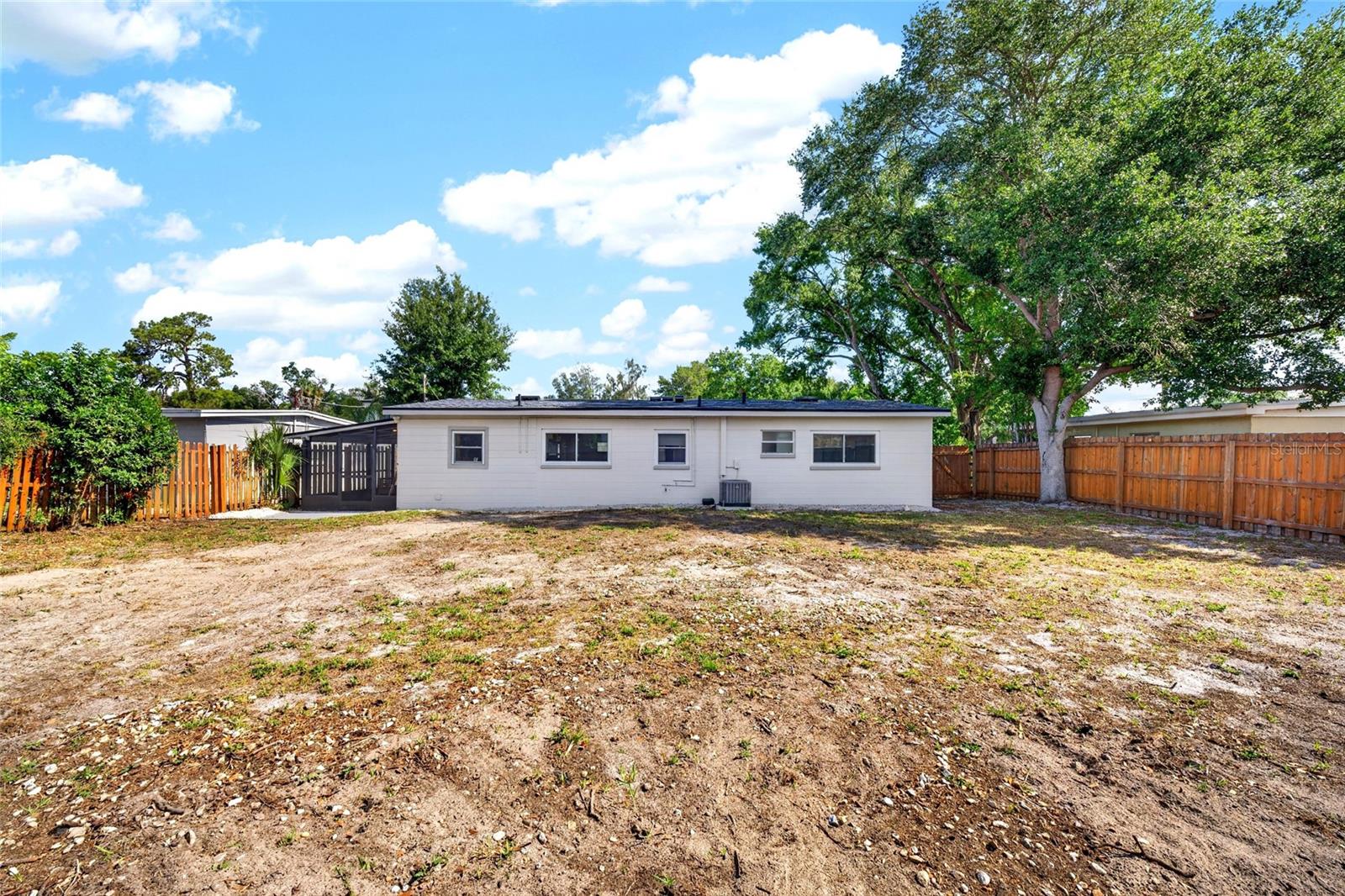 BAYHILL ESTATES ADD - Residential