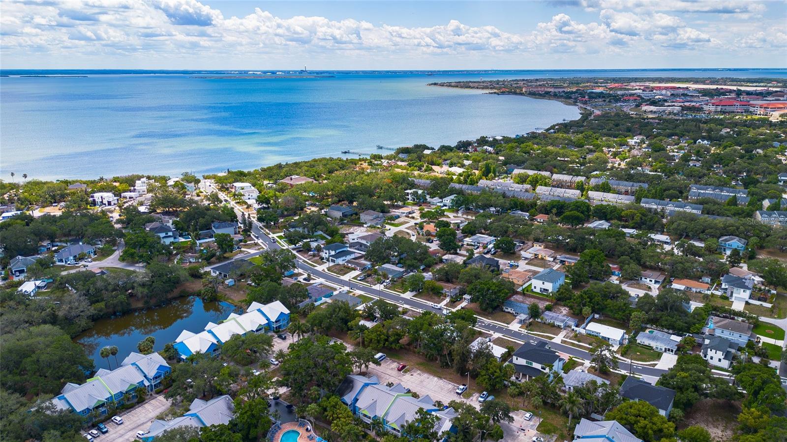BAYHILL ESTATES ADD - Residential