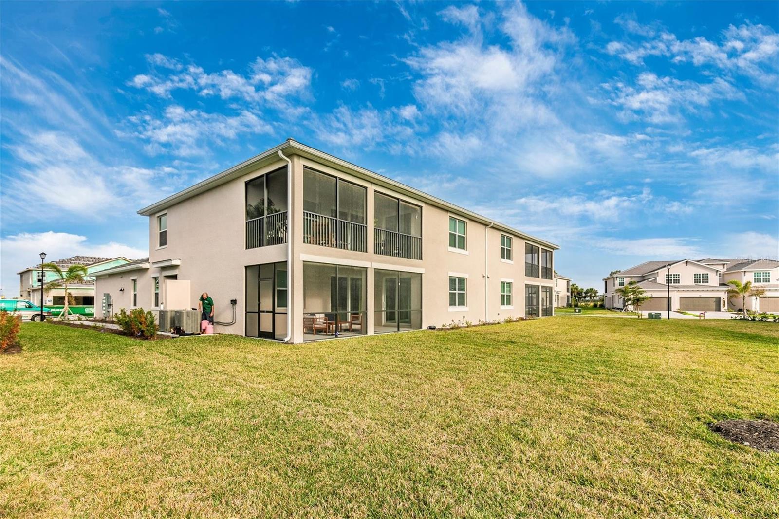 WELLEN PARK GOLF & COUNTRY CLUB - Residential Lease
